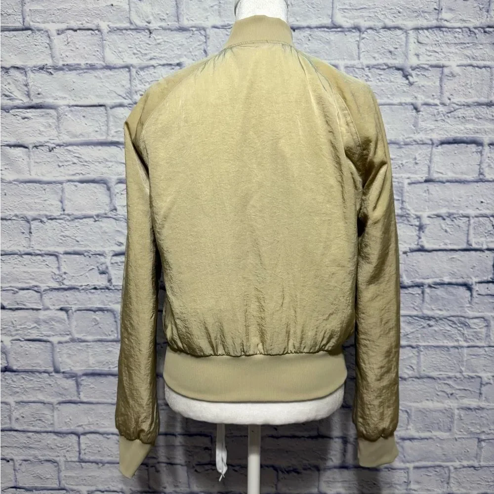 Lululemon Non-Stop Bomber *Reversible Size 4